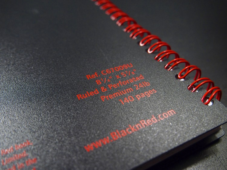 Hamelin Black n Red Review - Closeup