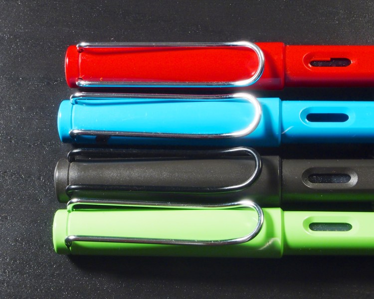 Lamy Safari Fountain Pen Review Clip