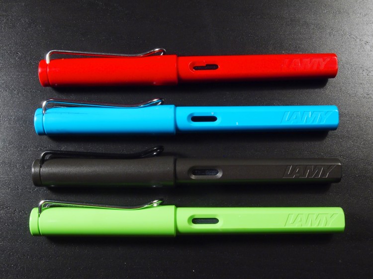 Lamy Safari Fountain Pen Review Capped