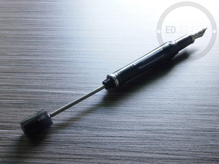 TWSBI Vac700 Fountain Pen Review 17