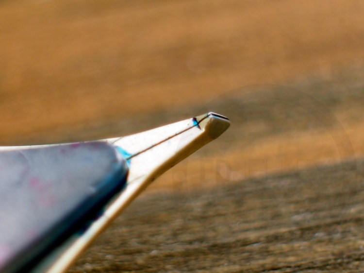 Pilot Custom 823 Fountain Pen Review with Hebrew Arabic Italic Grind by Richard Binder 8