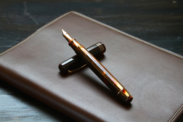 Omas Milord Arco Celluloid Fountain Pen Review