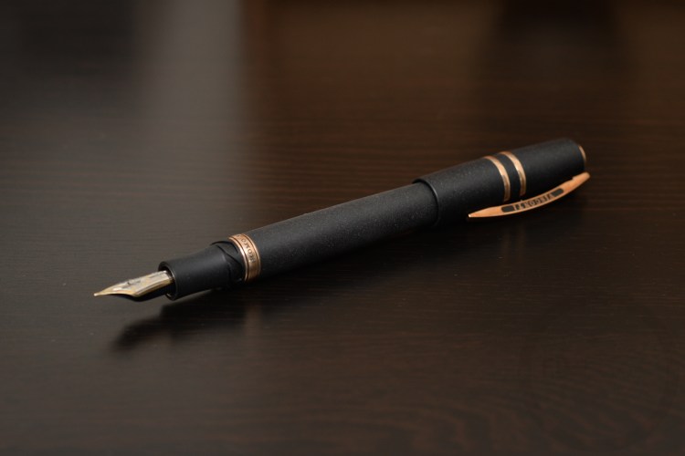 Visconti Homo Sapiens Bronze Age Fountain Pen Review