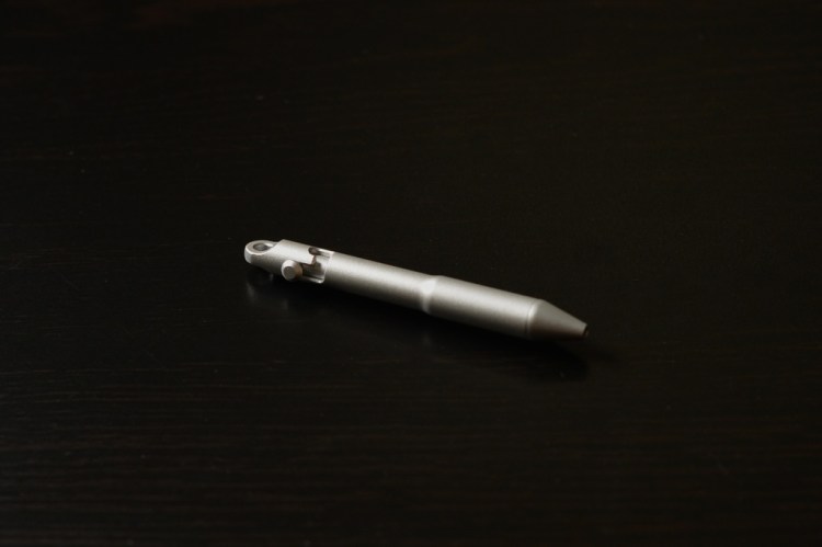 Move Pen by Oliver Sha Review EDC Keychain Pen