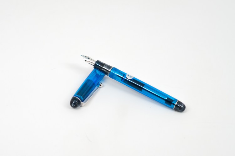 Pilot Custom Heritage 74-3