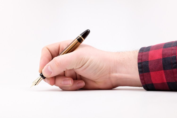 Sailor Pro Gear Versus Pilot 823-6