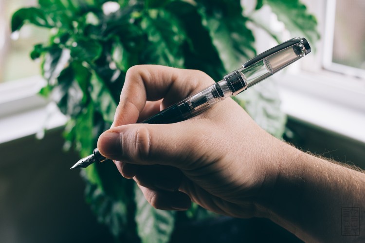 TWSBI 580AL Fountain Pen Review-10