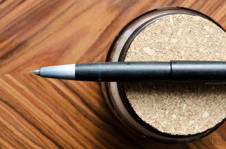 Lamy 2000 Fountain Pen Review Redux 2015-9