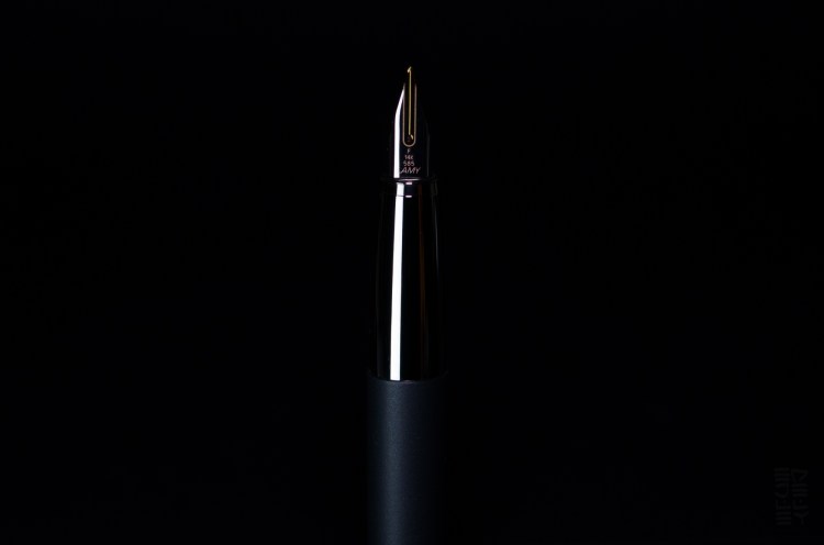 Lamy Studio Fountain Pen Review Black-6055
