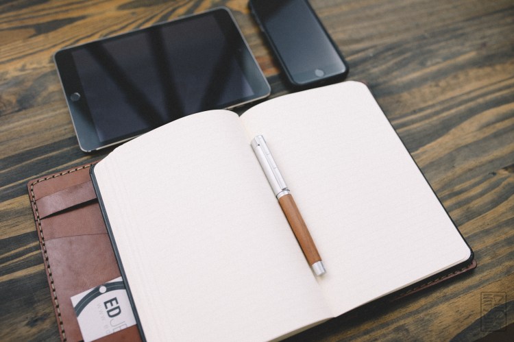 Galen Leather iPad Mini Case Review-8