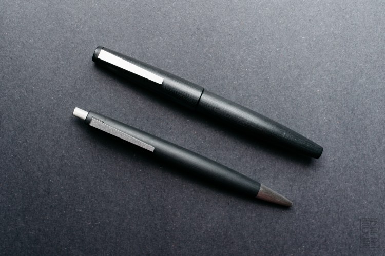 Lamy 2000 Ballpoint Pen Review-6