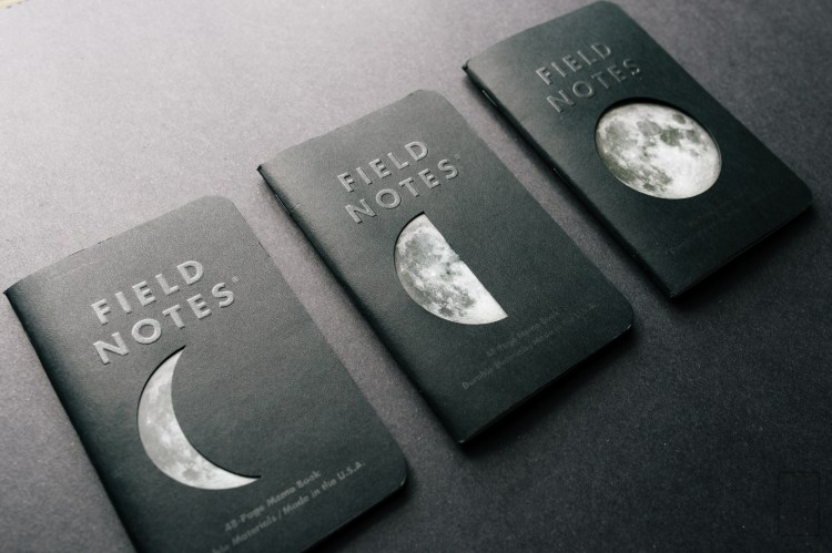 field-notes-colors-edition-lunacy-notebook-review-2