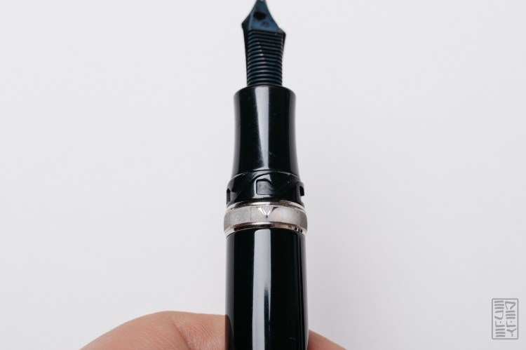 Visconti Homo Sapiens Elegance Fountain Pen Review-3