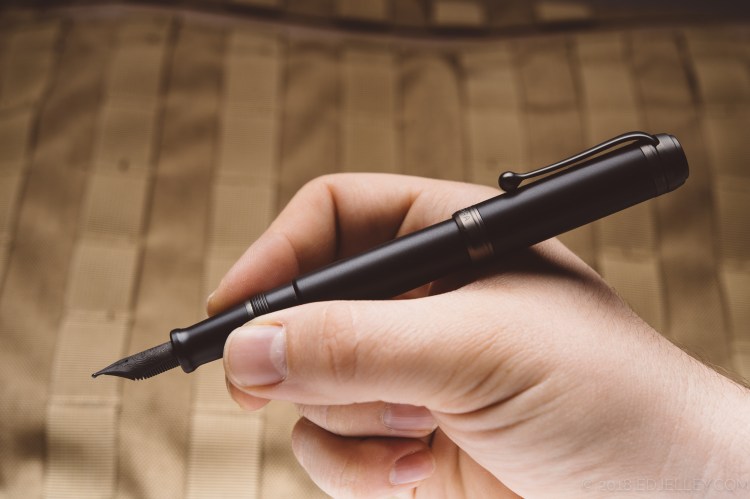 Aurora Talentum Black Ops Fountain Pen Review-4